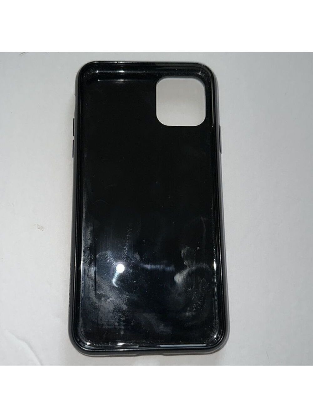 Velvet Caviar Phone Case 11Pro Max - Picture 6 of 6